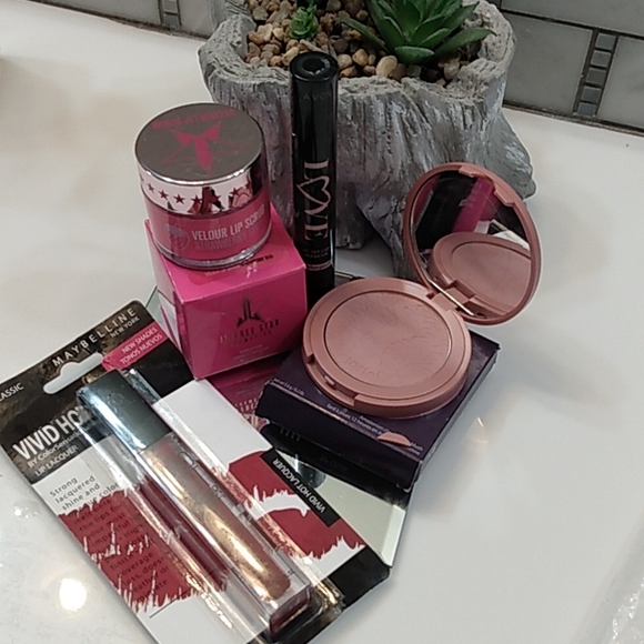 Other - Makeup Bundle New in packages